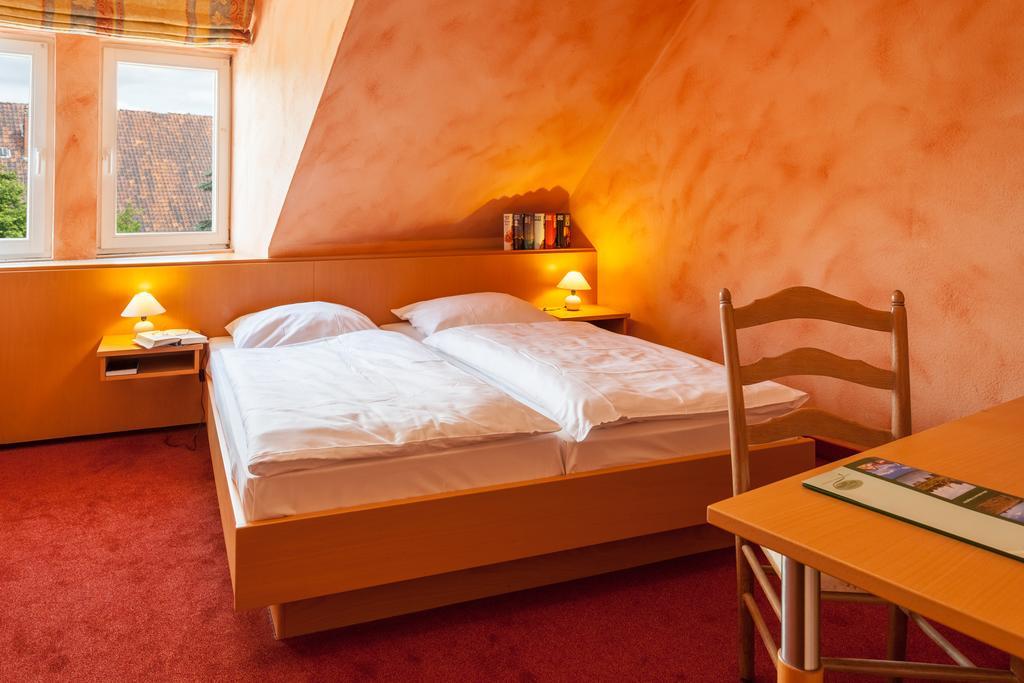 Landhotel Zur Linde Verden an der Aller Zewnętrze zdjęcie